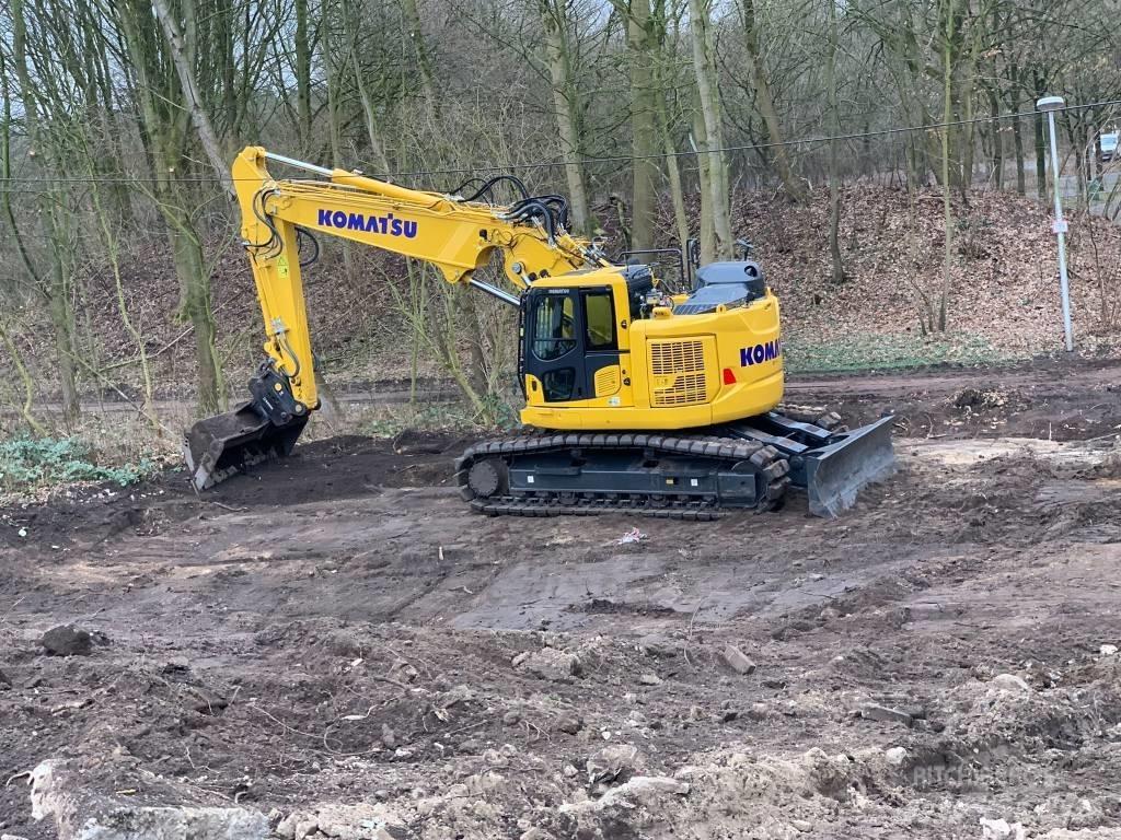Komatsu PC228USLC-11 대형 굴삭기 29톤 이상