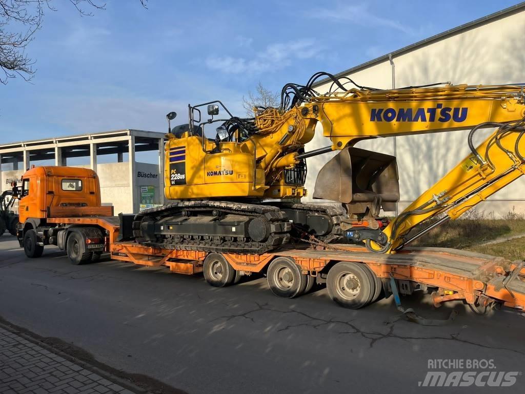 Komatsu PC228USLC-11 대형 굴삭기 29톤 이상