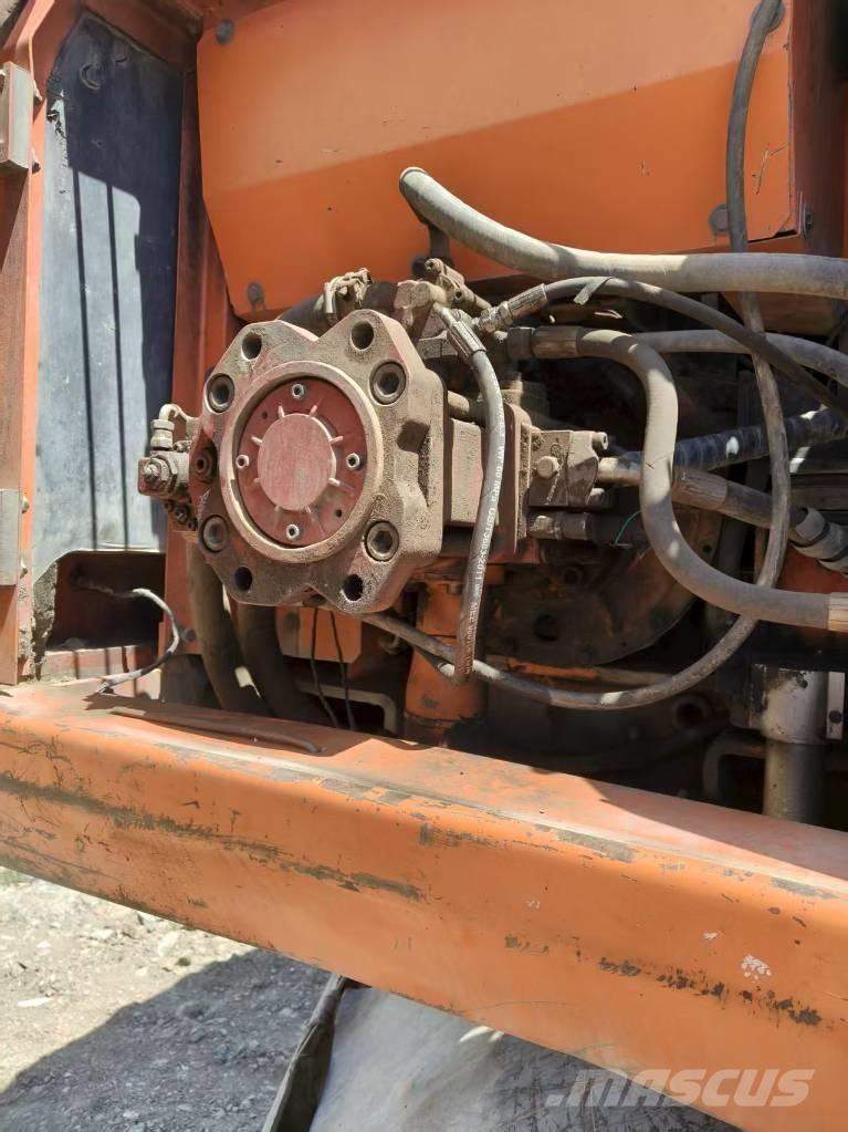 Doosan DH210W-7  휠 굴삭기