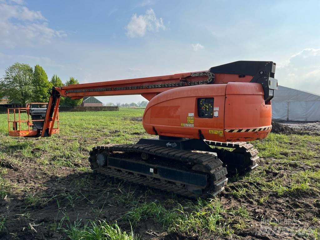 JLG 660 SJ C 견인식 전동이동 리프트