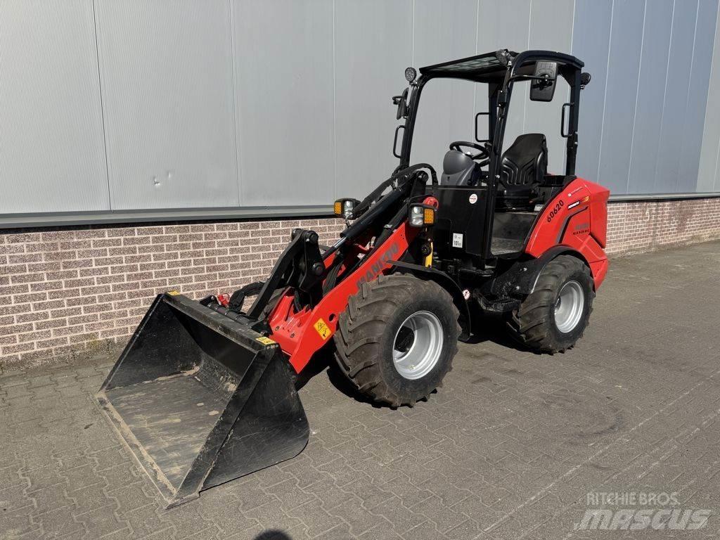 Manitou MLA3  휠로우더