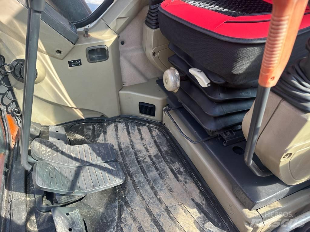 Doosan DX 300 LC 대형 굴삭기 29톤 이상