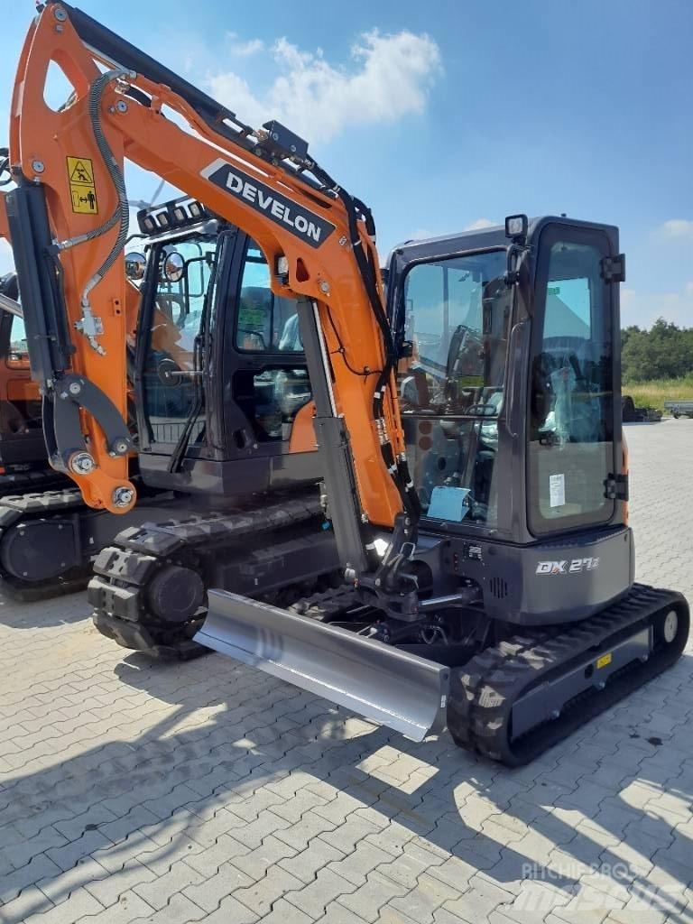 Doosan DX 27 Z-7 소형 굴삭기 7톤 미만