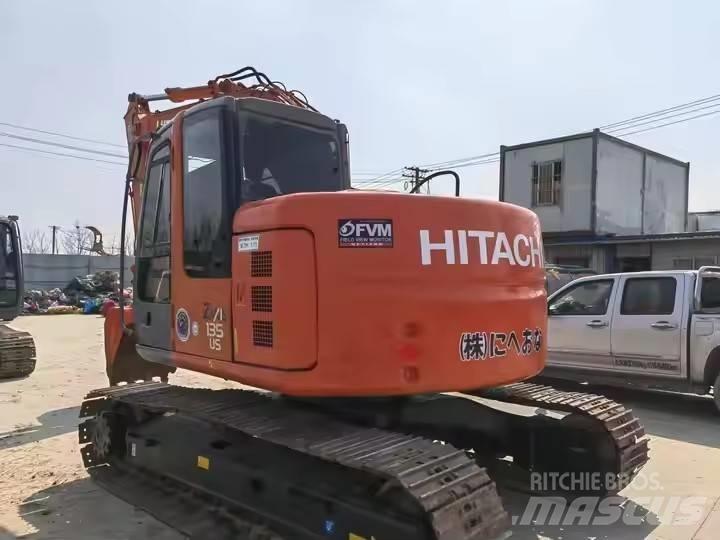 Hitachi ZX135 대형 굴삭기 29톤 이상