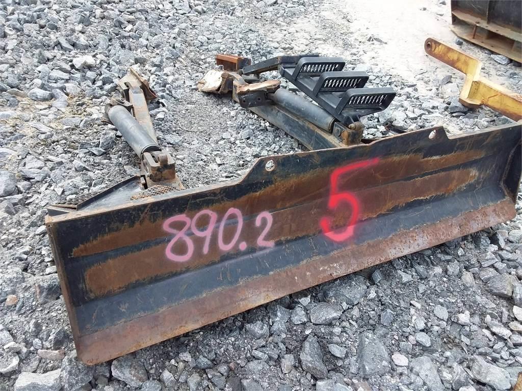 Valmet 890 기타 구성품