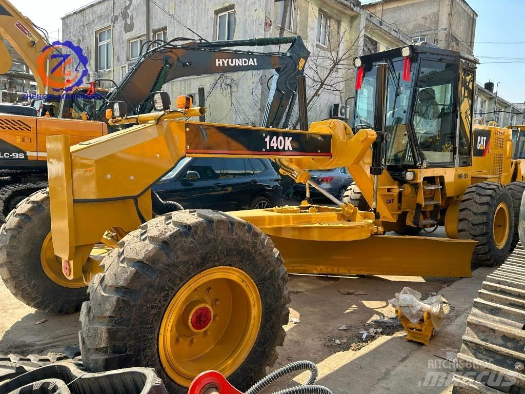 CAT 140 K 그레이더