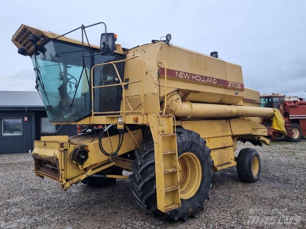 New Holland TX 36 콤바인 수확기