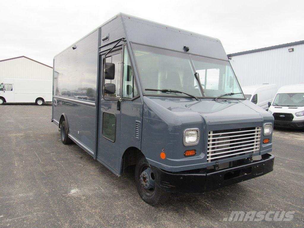 Ford E-450 탑차 트럭