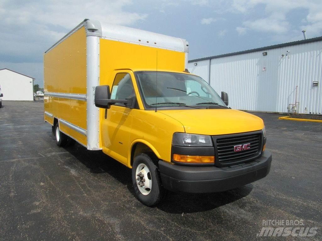 GMC Savana 3500 탑차 트럭