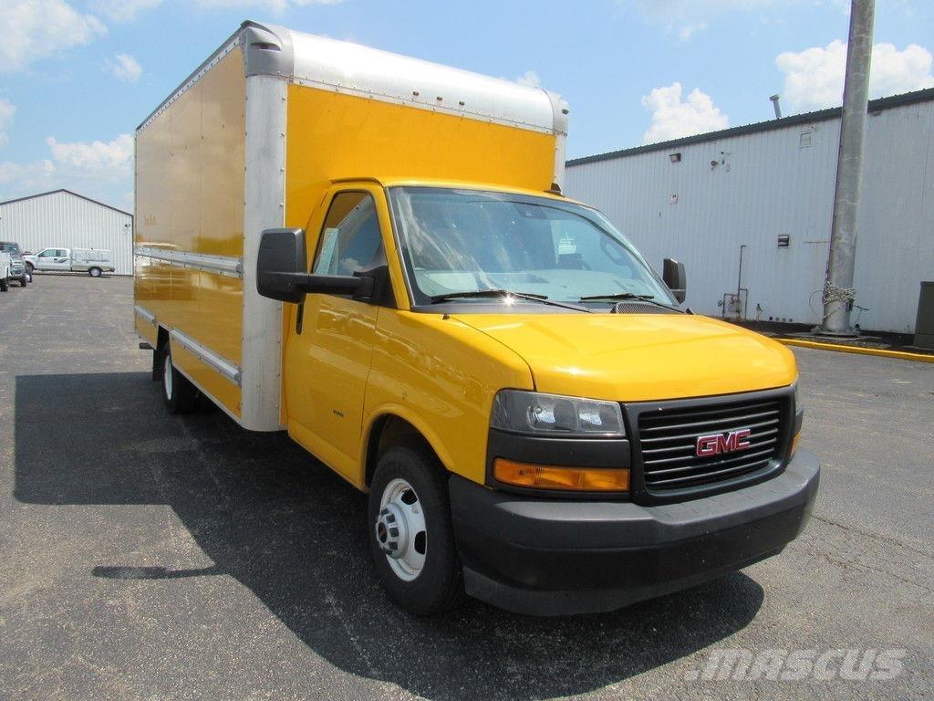 GMC Savana 3500 탑차 트럭