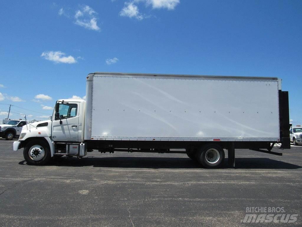 Hino 338 탑차 트럭
