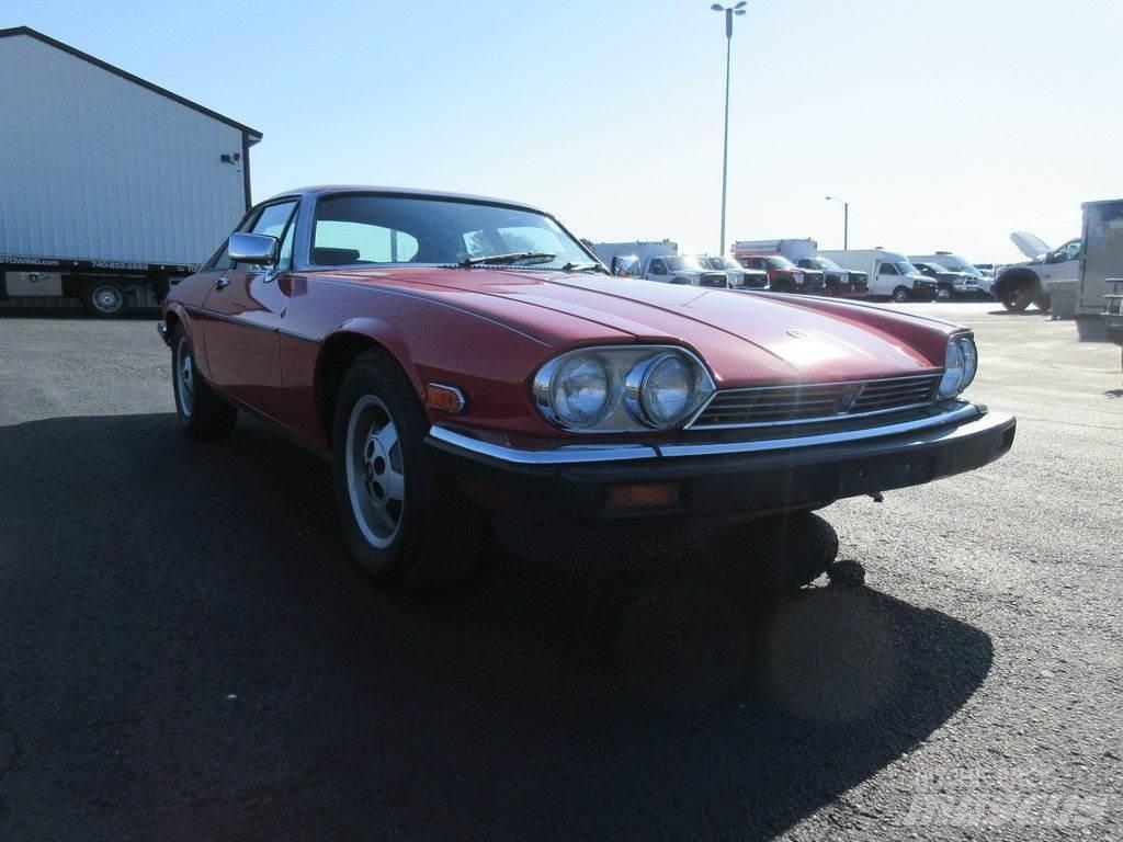 Jaguar XJ 자동차