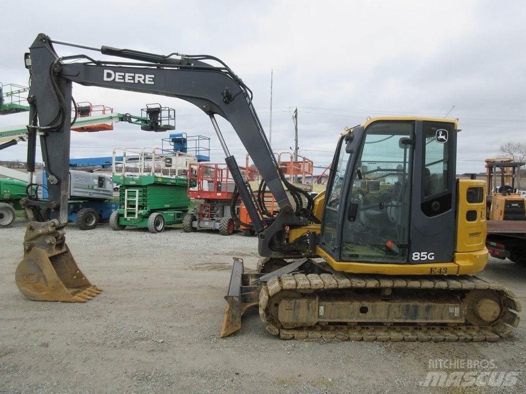 John Deere 85G 중형굴삭기 7톤-28톤