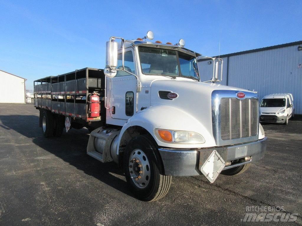 Peterbilt 335 플랫베드/드롭사이드 트럭