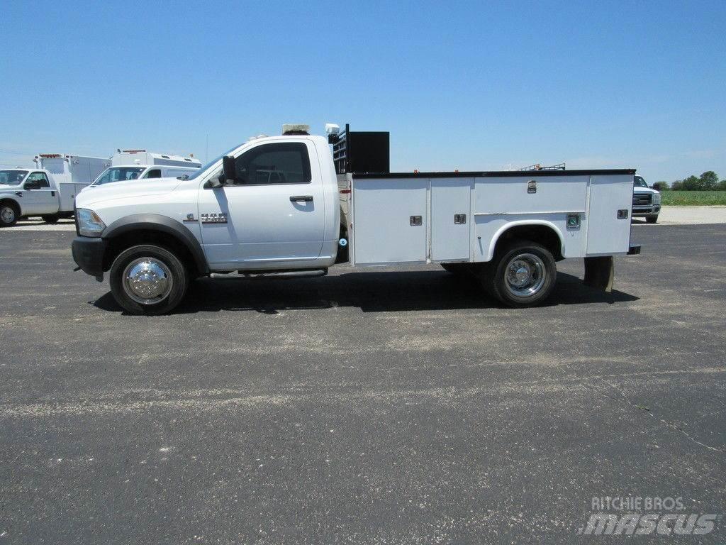 RAM 5500 회수 차량