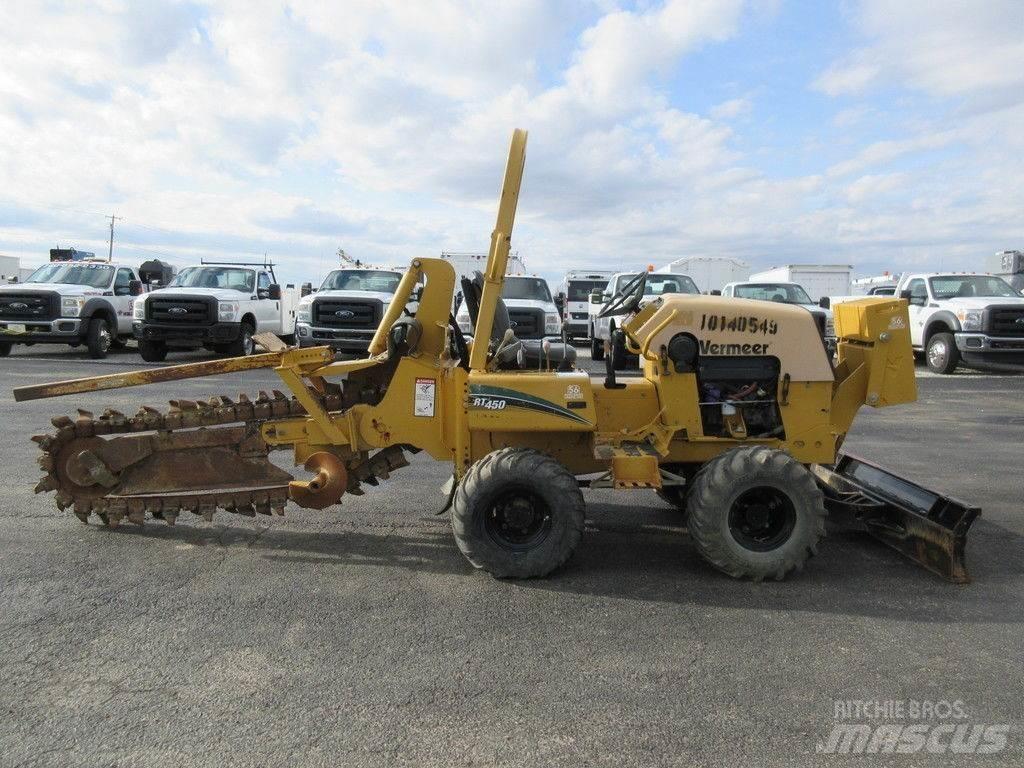 Vermeer RT450 트렌처