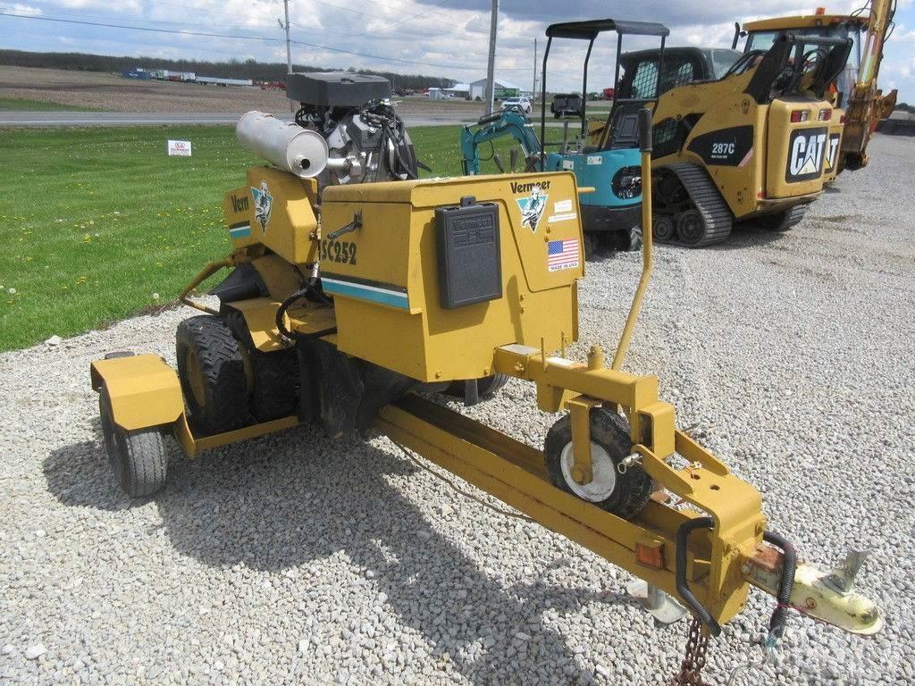 Vermeer SC252 스텀프 그라인더