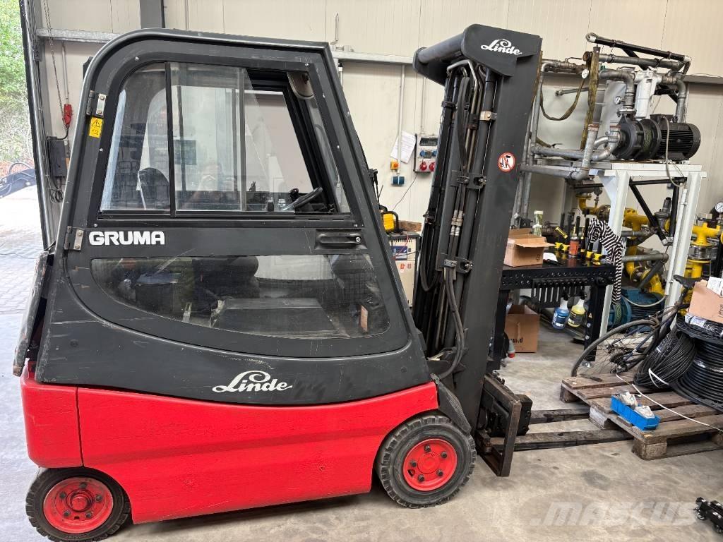 Linde E 20 P-02 전동 지게차