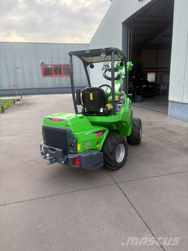 Avant 635  스키드로더