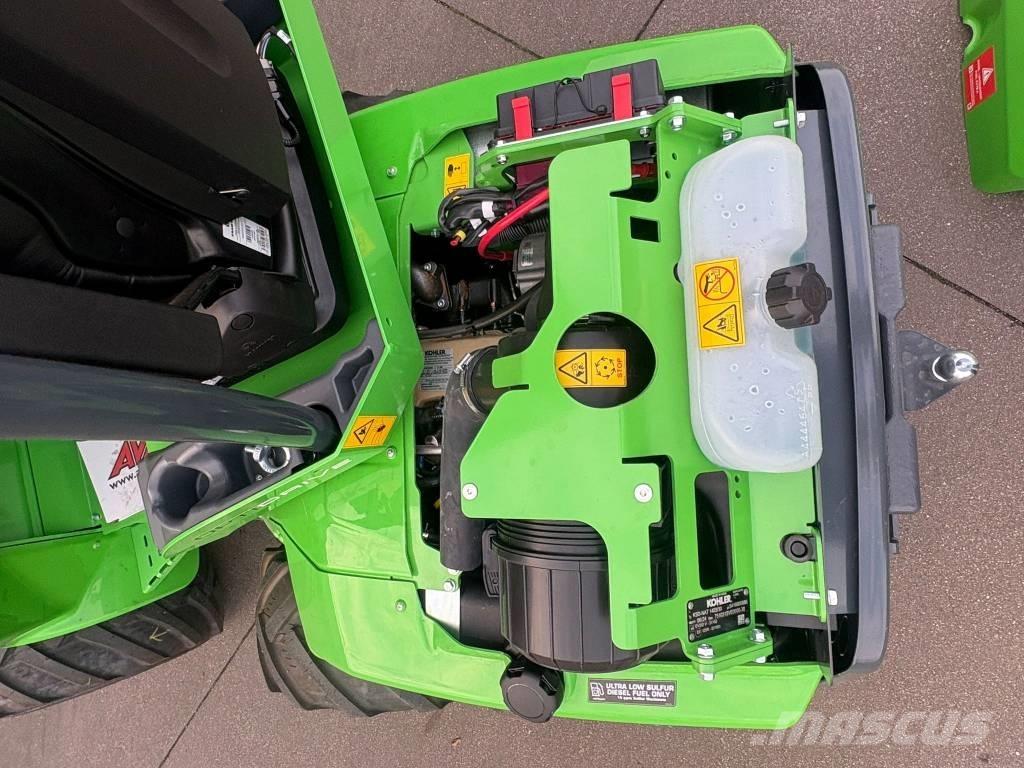 Avant 635  스키드로더