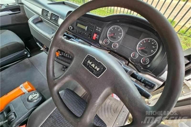 MAN 33 SERIES 기타 트럭