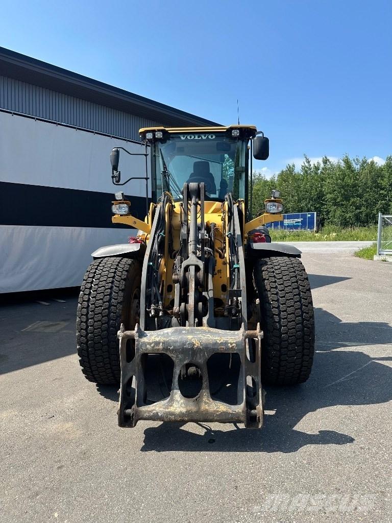 Volvo L 90 H  휠로우더
