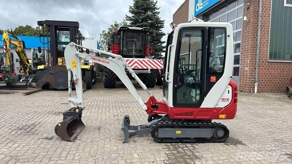 Takeuchi TB216 A 소형 굴삭기 7톤 미만