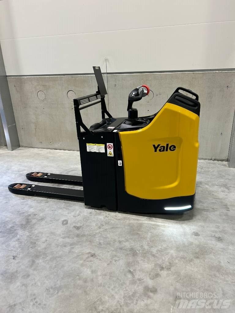 Yale MP 20 X 로우 리프터(승강대 포함)