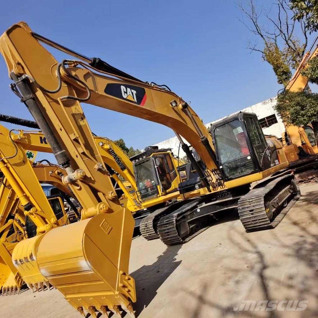 CAT 320 D L 대형 굴삭기 29톤 이상