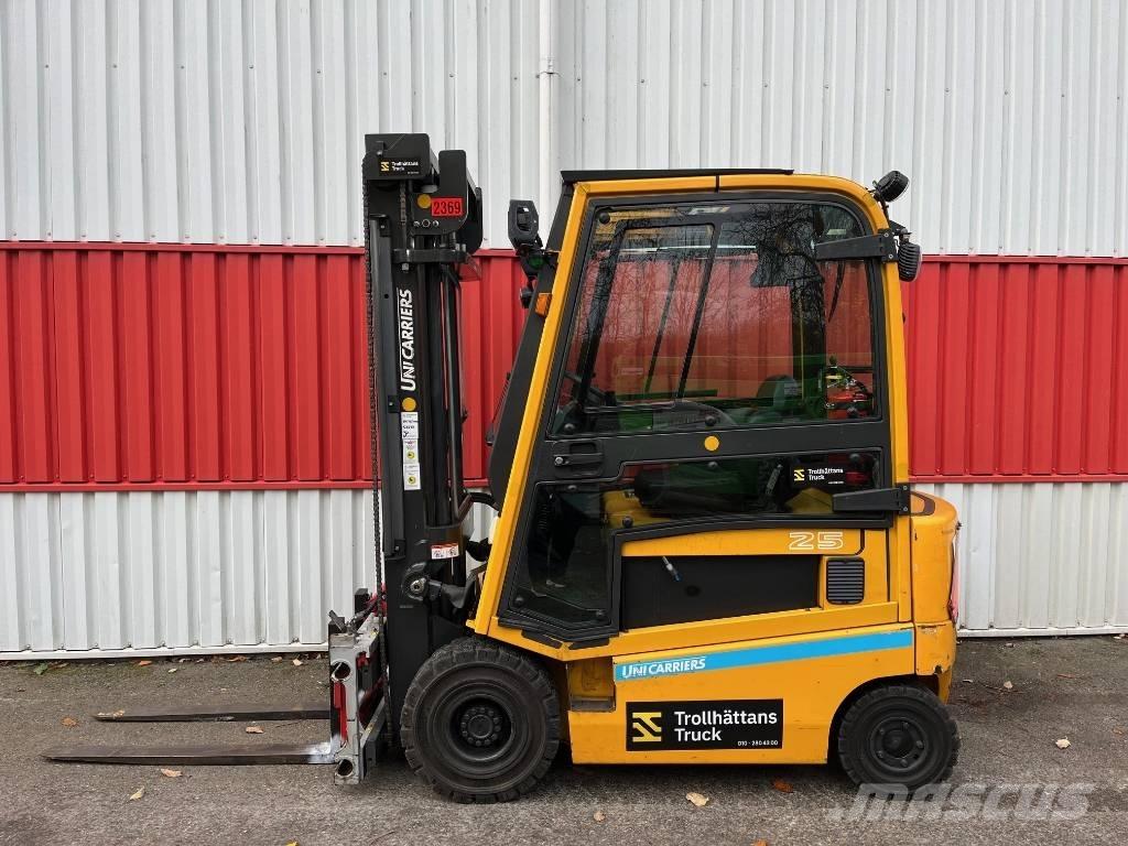 UniCarriers 1Q2L25Q 전동 지게차