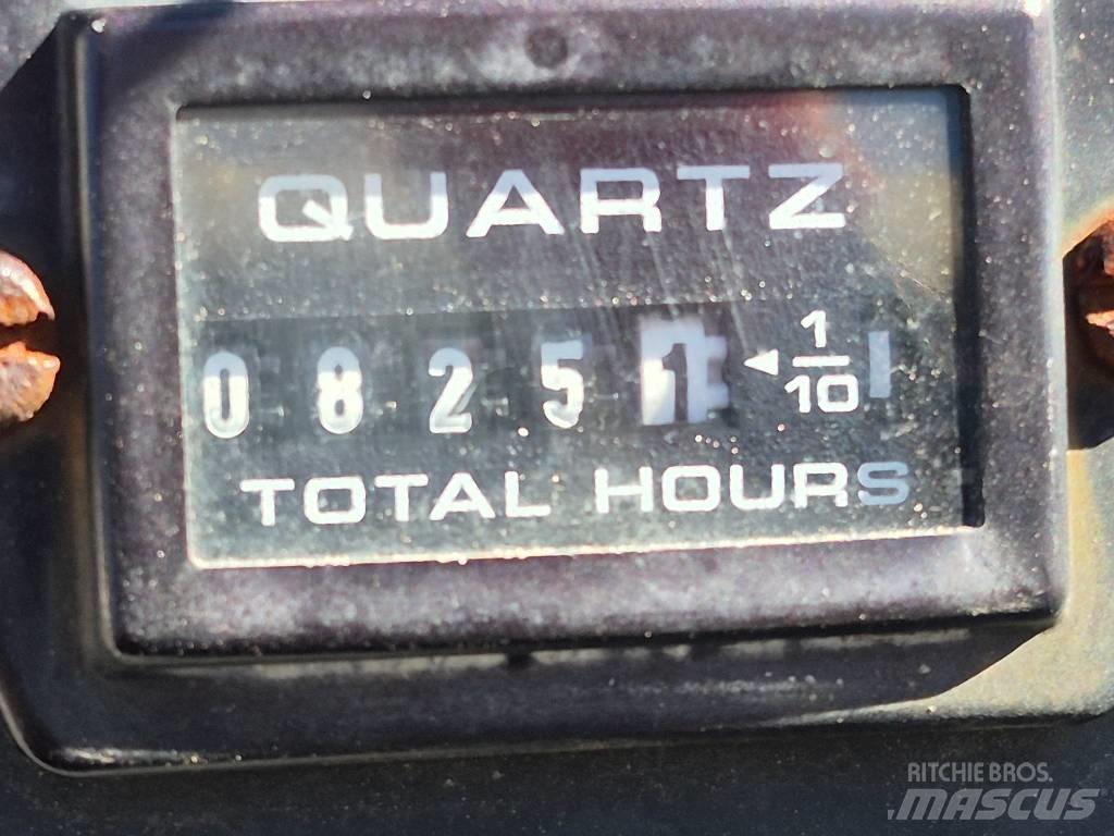 Bobcat MT 55 궤도식 로우더