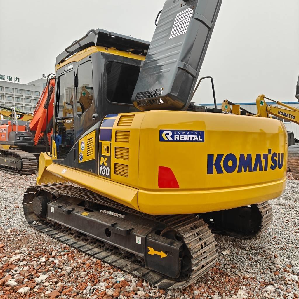Komatsu 130-7 대형 굴삭기 29톤 이상