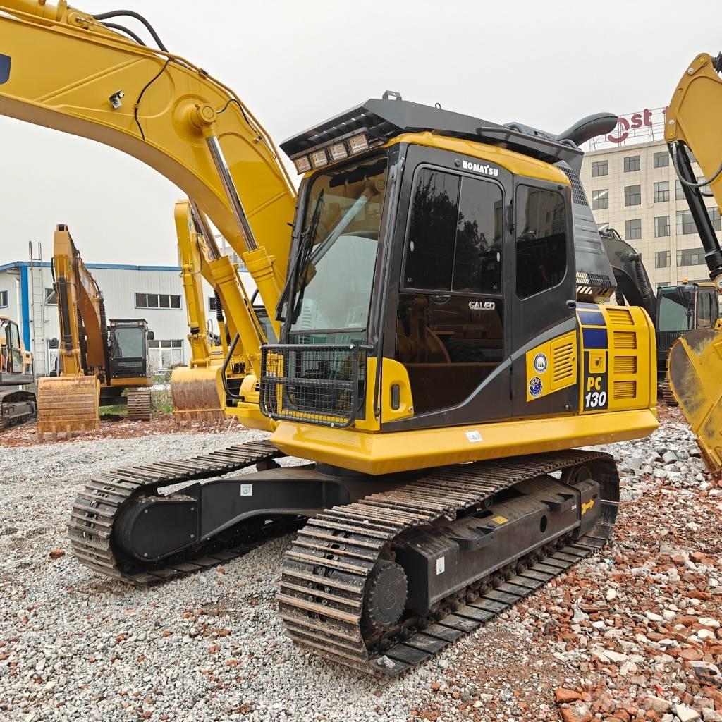 Komatsu 130-7 대형 굴삭기 29톤 이상