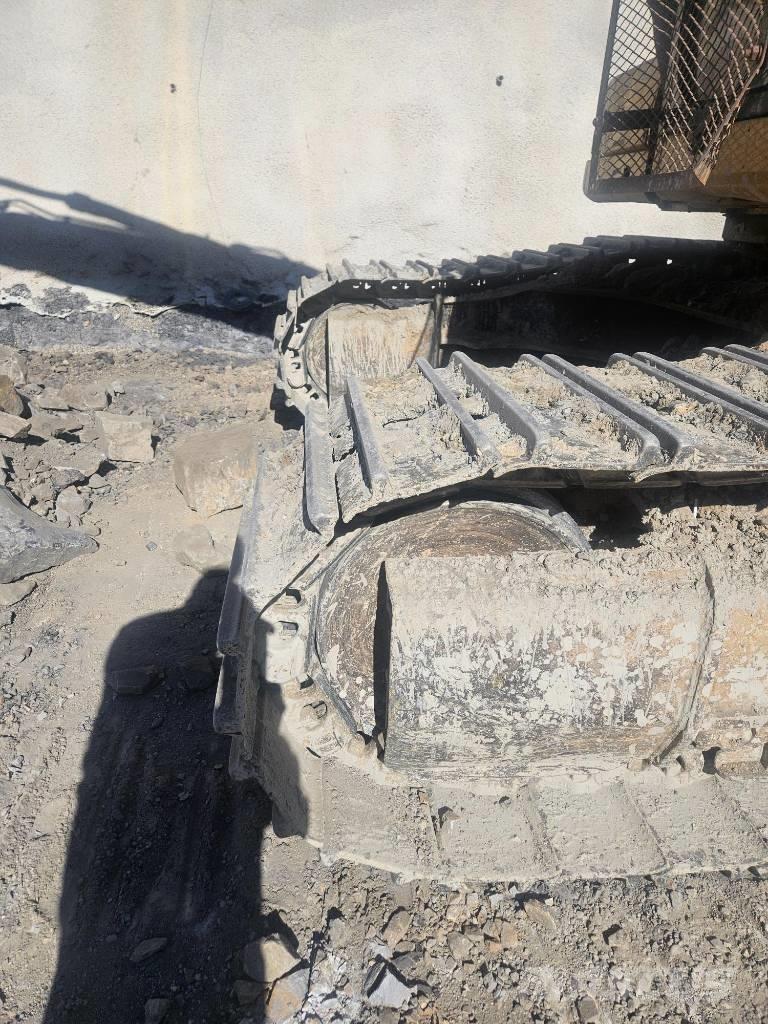 CAT 330 대형 굴삭기 29톤 이상