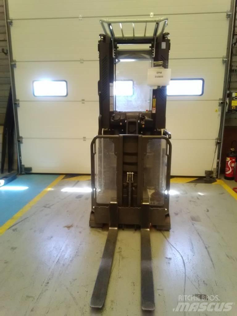 UniCarriers EPM 미디엄 리프트 오더 피커