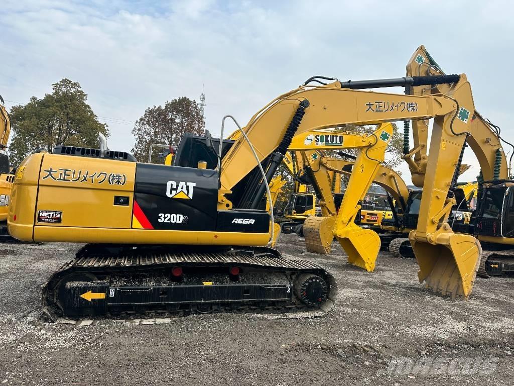 CAT 320 D2 대형 굴삭기 29톤 이상