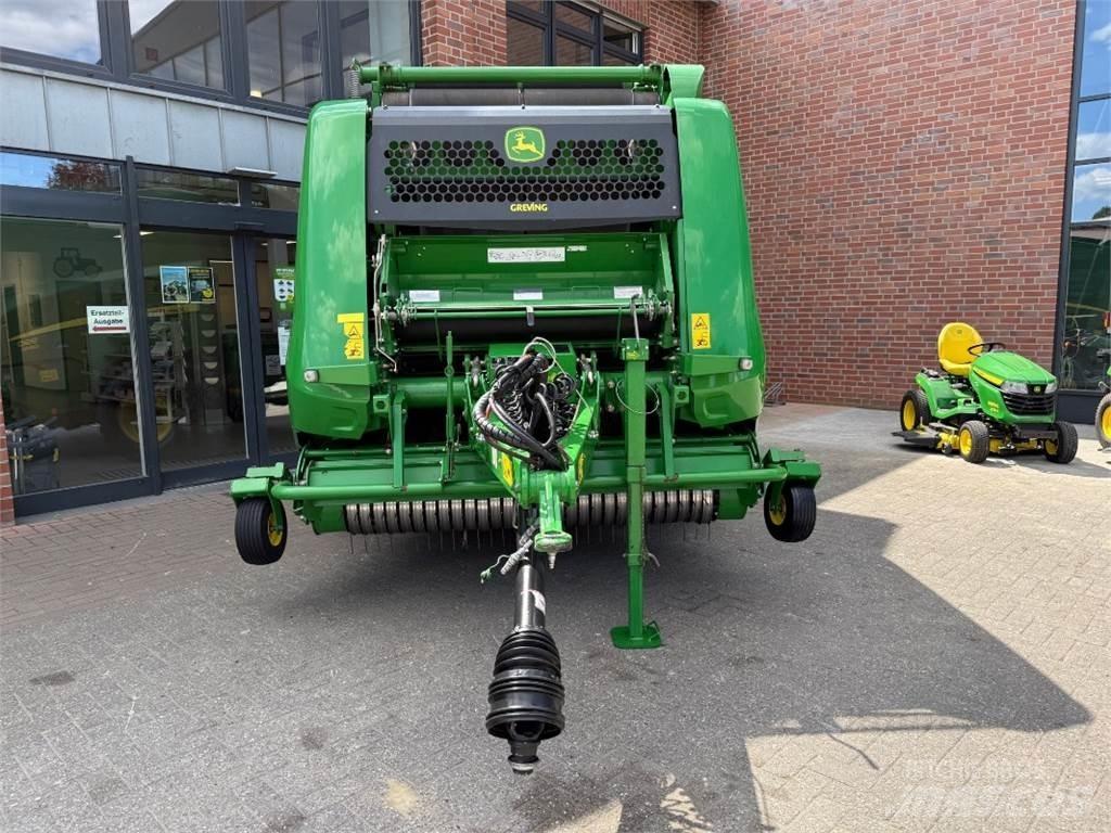 John Deere 990 원형 곤포기