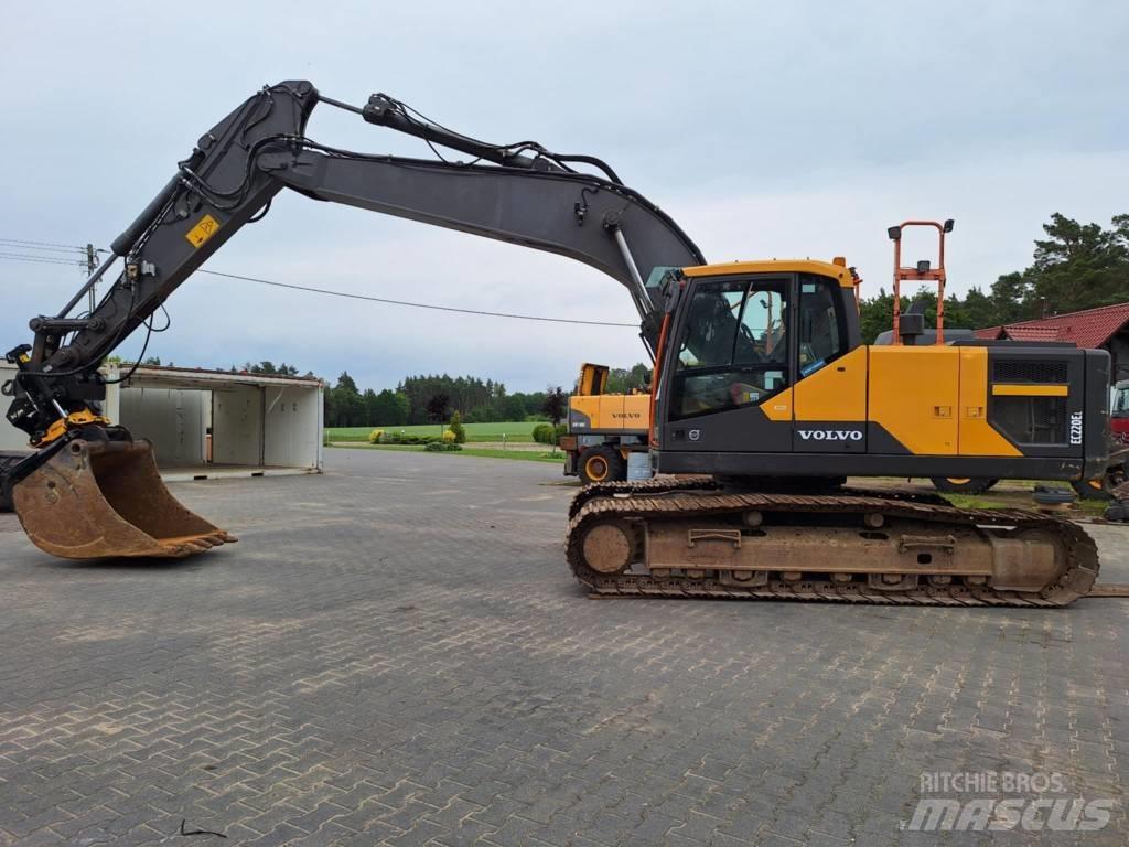 Volvo EC 220 EL 대형 굴삭기 29톤 이상