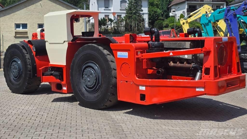 Toro 400 지하 광산용 로더