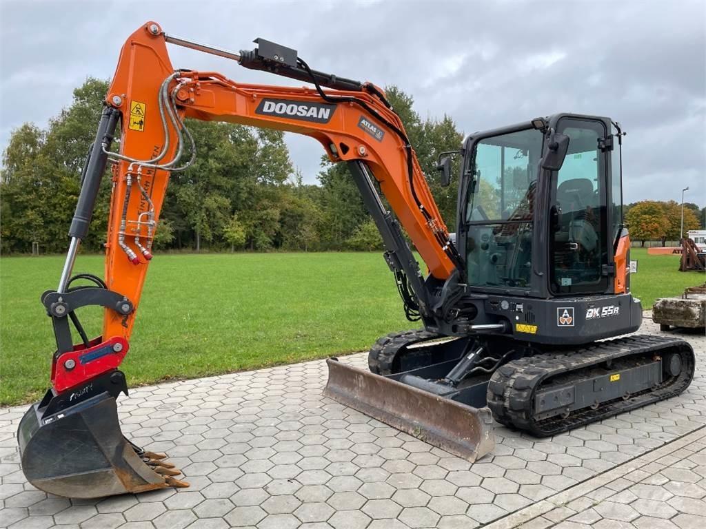 Doosan DX55R-7 소형 굴삭기 7톤 미만