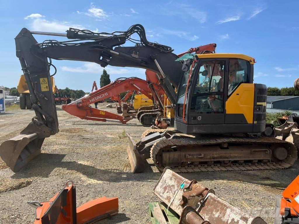 Volvo ECR145EL 대형 굴삭기 29톤 이상