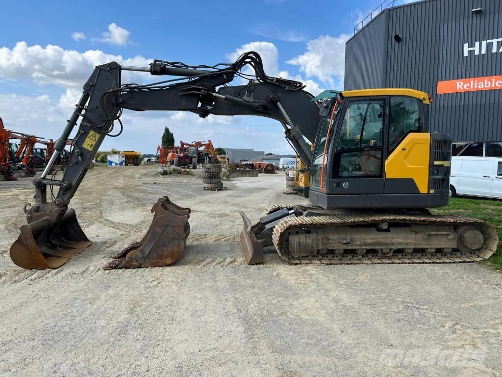 Volvo ECR145EL 대형 굴삭기 29톤 이상