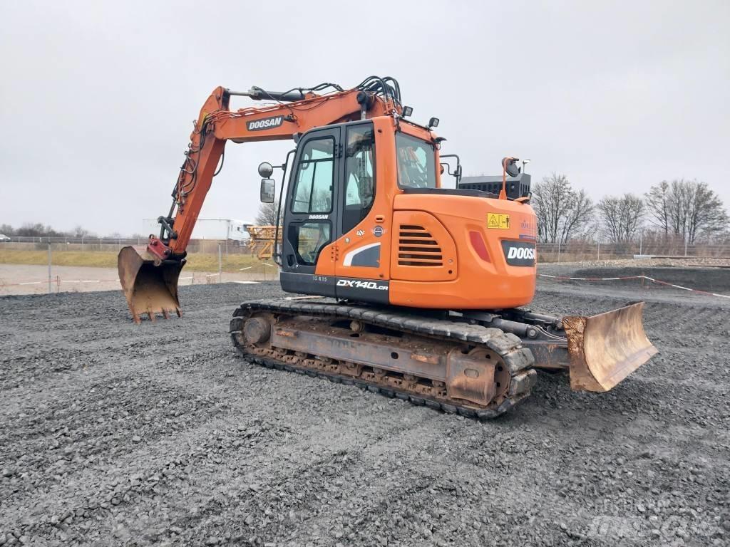 Develon DX 140 LCR-5 대형 굴삭기 29톤 이상
