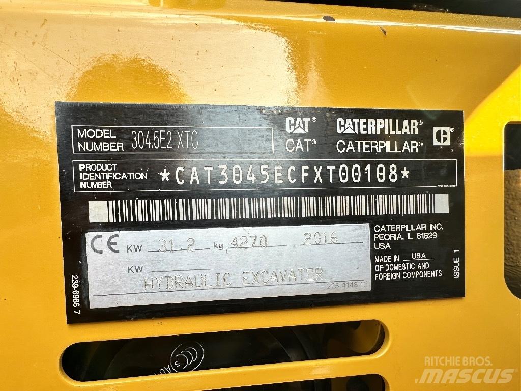 CAT 304.5 E2 XTC 소형 굴삭기 7톤 미만
