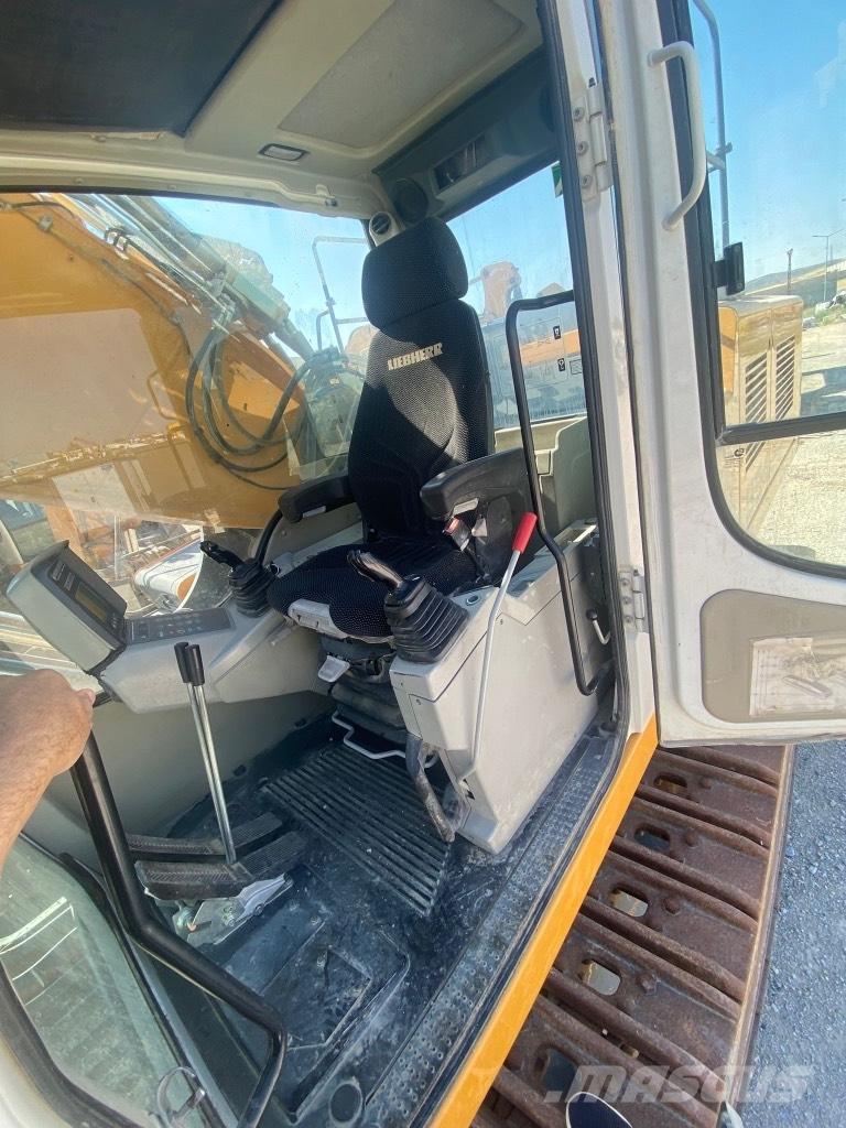 Liebherr 954 SME 대형 굴삭기 29톤 이상