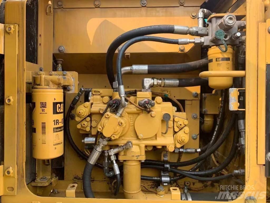 CAT 315 D L 대형 굴삭기 29톤 이상