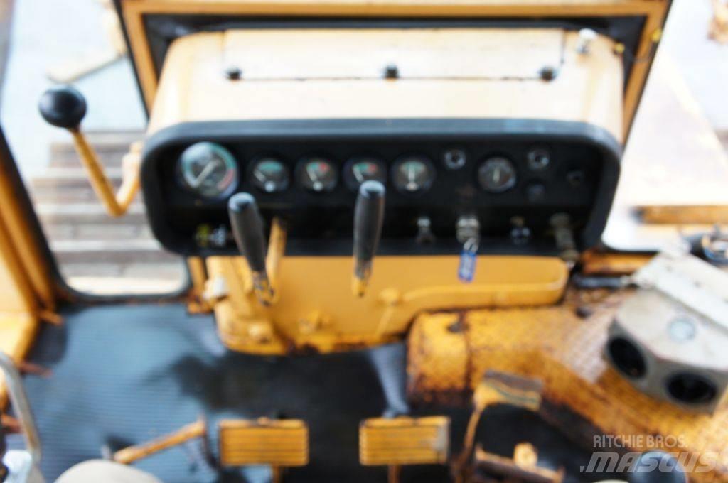 Komatsu D155A-1 도저