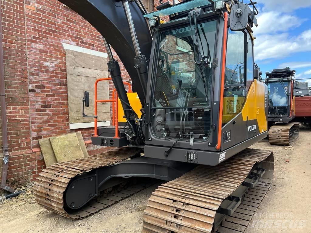 Volvo EC 140 대형 굴삭기 29톤 이상