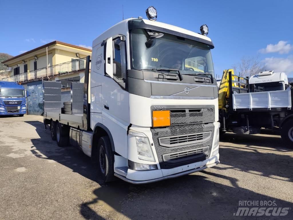Volvo FH 13 540 플랫베드/윈치 트럭