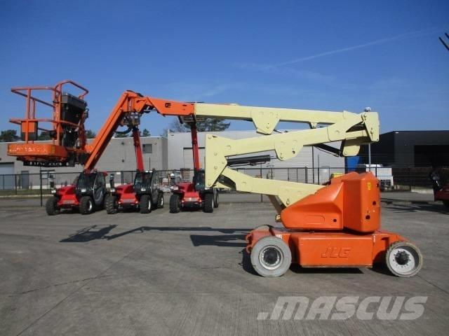 JLG E 400 AJPN (817) 자주식 고소작업대